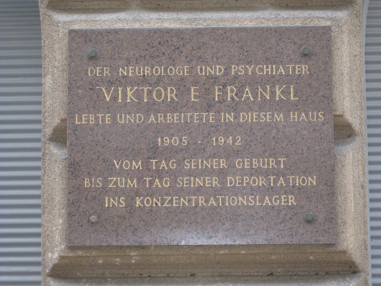 1020_Czerningasse_6_-_Viktor_Frankl-Gedenktafel_IMG_5058